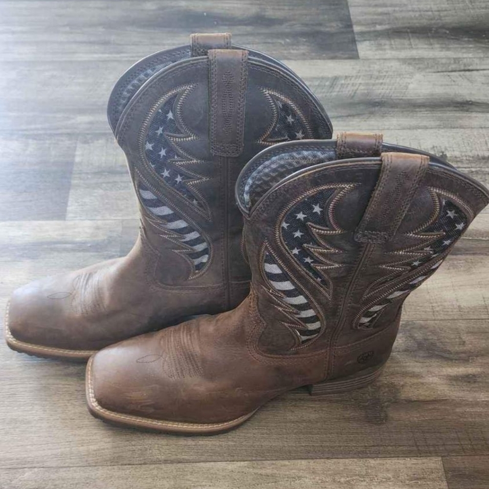Mens Ariat boots